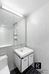 Rented by R New York