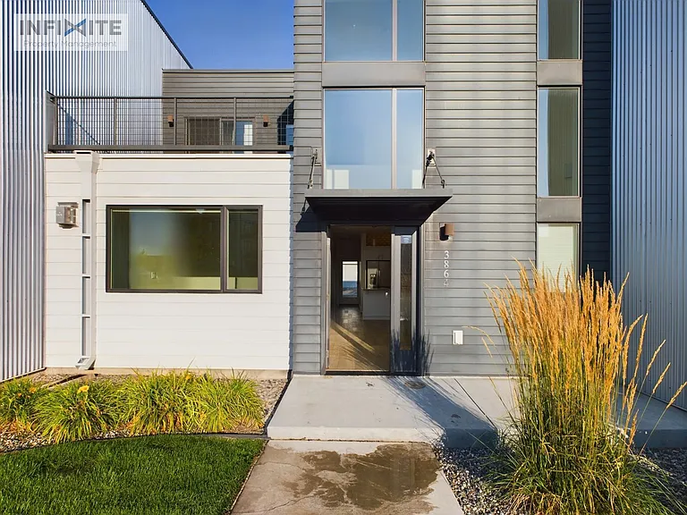 3864 Blondie St — Photo 28