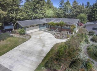4301 Ridgecrest Dr, Eureka, CA 95503