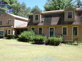 98 River St, Dunstable, MA 01827