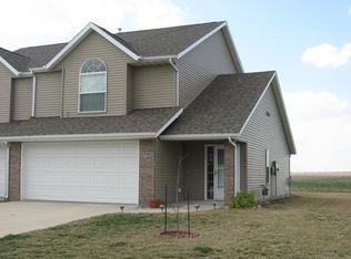 95 S Park Ridge Rd, North Liberty, IA 52317
