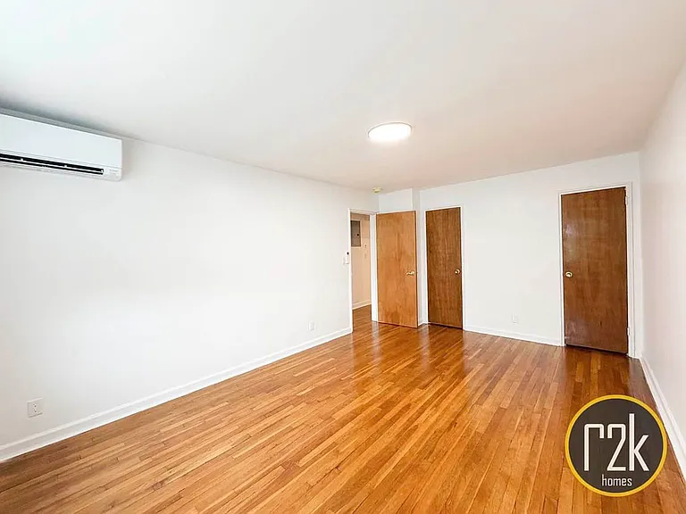 160-41 Willets Point Blvd #2A — Photo 15