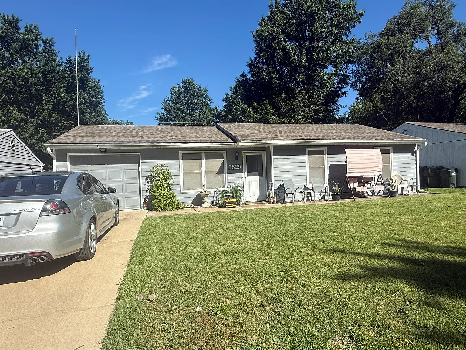 3 bed, 1459 sqft, $1,950 — Photo 1