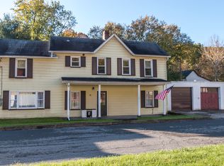 32 S Fayette St, Cuddy, PA 15031