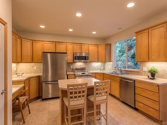 5th image of 4125 150th St SE