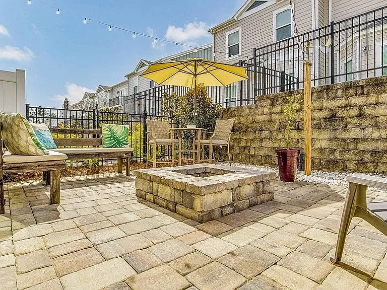 9820 Nature Creek Blvd — Photo 17