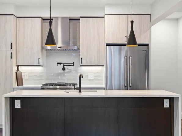 25 S Munroe Ter #1, Boston, MA 02122