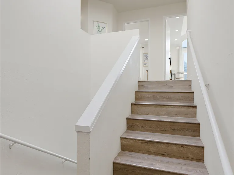 437 Norfolk Dr — Photo 93