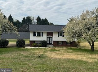 2502 Braddock Rd, Mount Airy, MD 21771