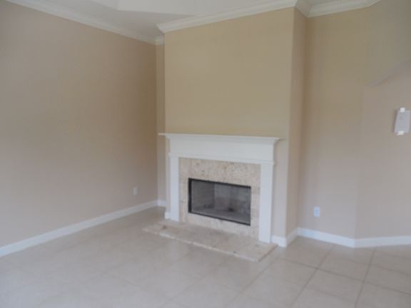 5th image of 1657 SE Fallon Dr