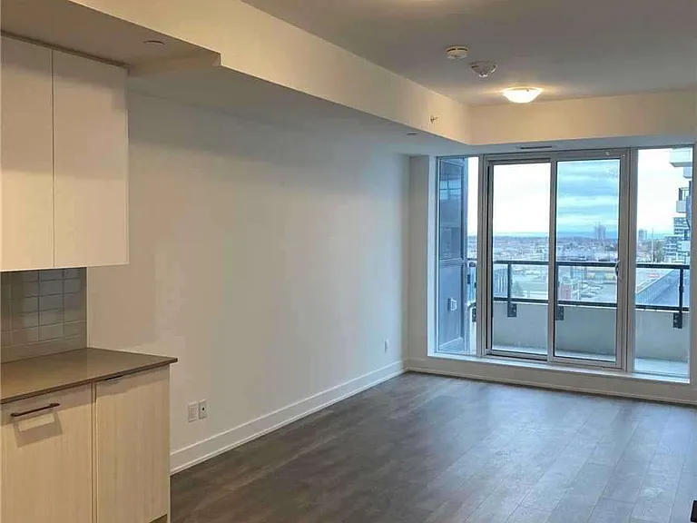 2489 Taunton Rd #610 — Photo 10