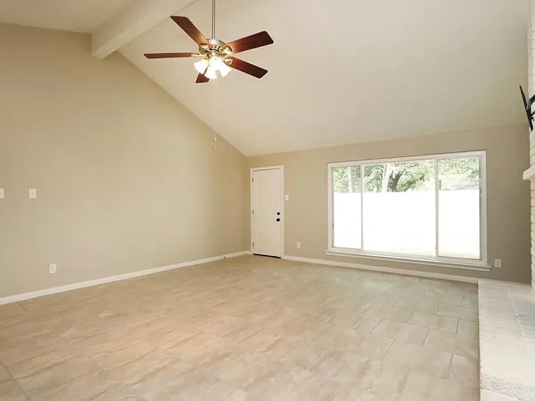 3134 Sedgeborough Dr — Photo 5