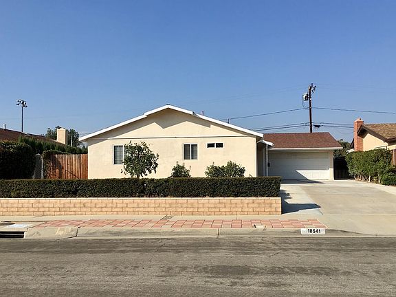 3rd image of 18541 Villa Clara St