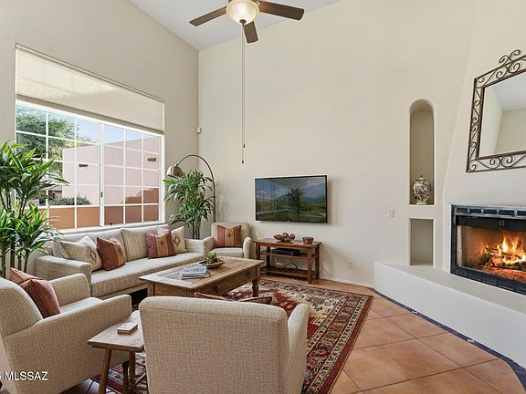 5th image of 3070 N Palomino Park Loop