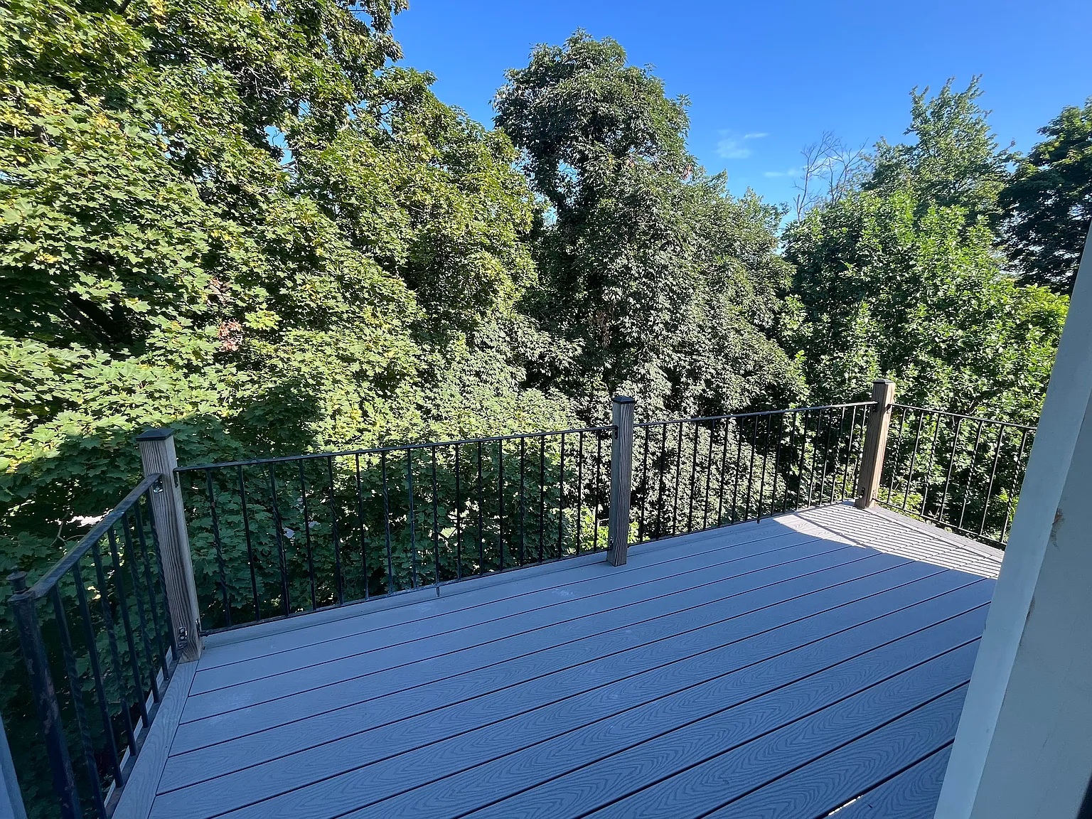 1 bed, 700 sqft, $1,550 — Photo 2