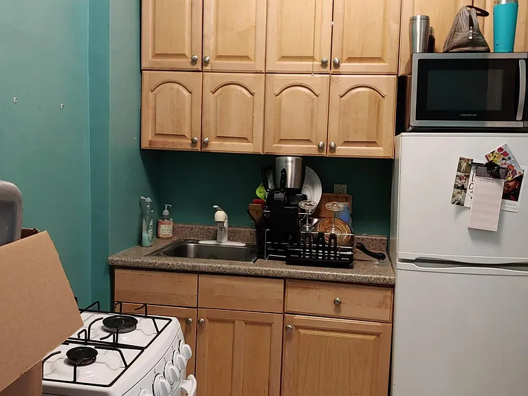 247 Chestnut Hill Ave #4 — Photo 1
