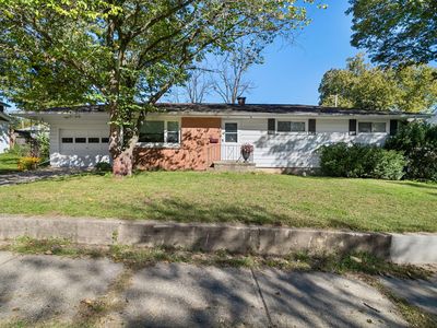 108 W Dewey St, Buchanan, MI, 49107