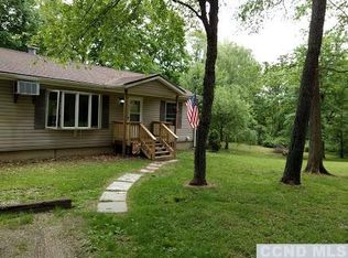 16 Pond Hill Rd, Craryville, NY 12521