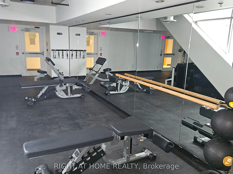 388 Richmond St W #910 — Photo 29