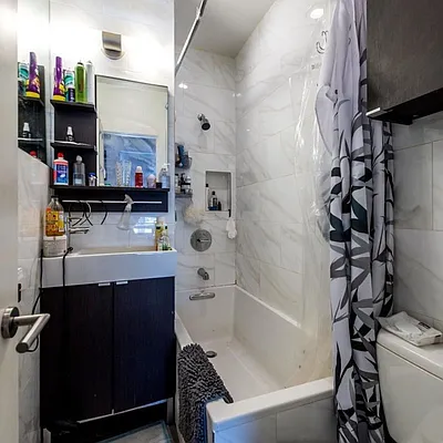 Rented by EXR | media 54