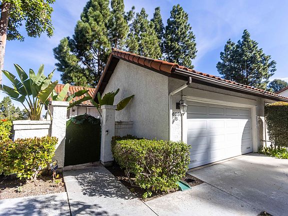 2nd image of 16256 Avenida Venusto Unit B