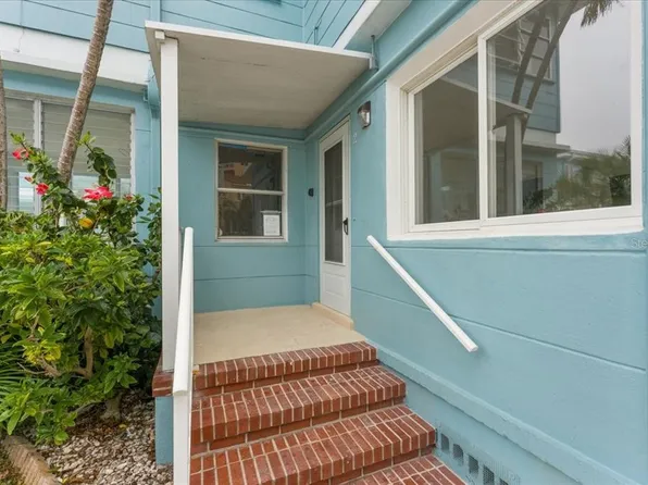 483 E Shore Dr #E-2, Clearwater, FL 33767