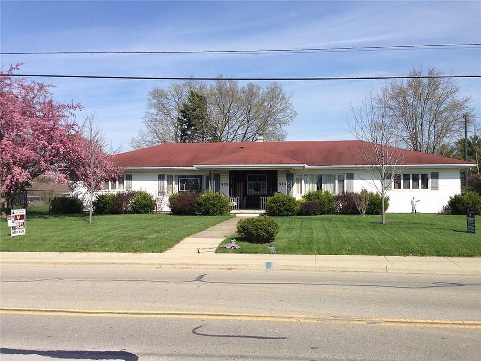 1st image of 573 E Lawn Ave