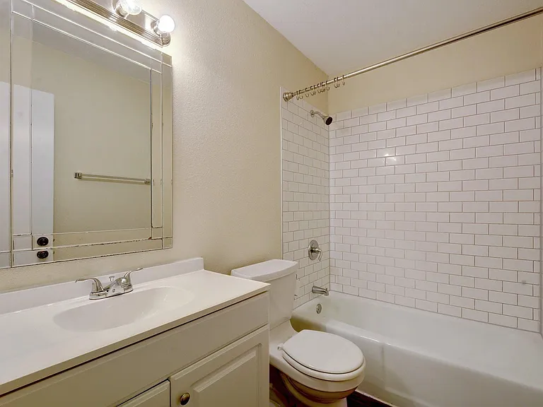 4802 W Wind Trl #103 — Photo 18