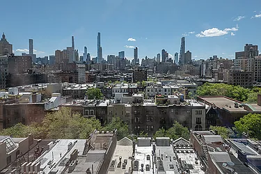 Rented by Rita S Citrin, LREB