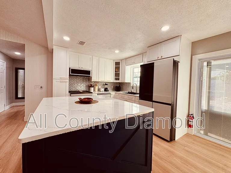 127 Heather Dr — Photo 10