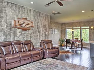 2107 Stuart St #Id1386030p, Houston, TX 77004