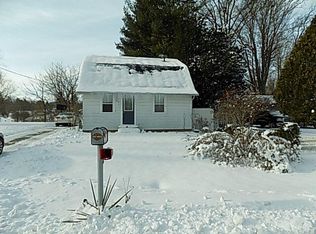 516 Hillcrest Rd, Niles, MI 49120