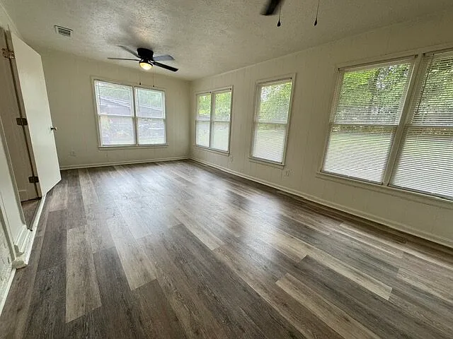 1526 Barcelona Dr #1526 BARCELONA DR — Photo 7
