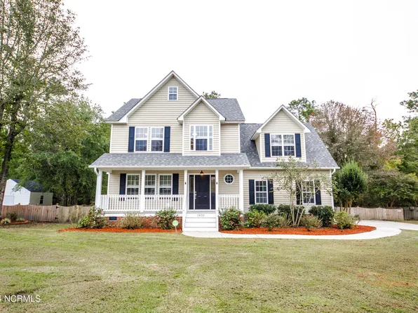 1651 Chadwick Shores Dr, Sneads Ferry, NC 28460