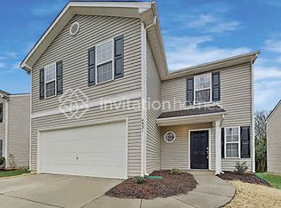 4931 Autumn Oak Dr, Charlotte, NC 28269