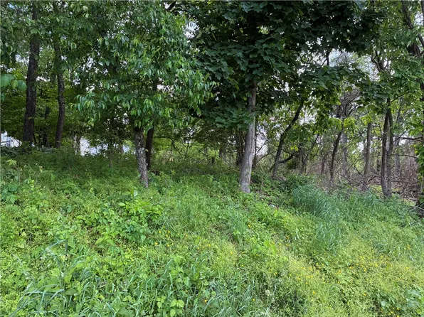 78-79 Timothy Dr, Export, PA 15632