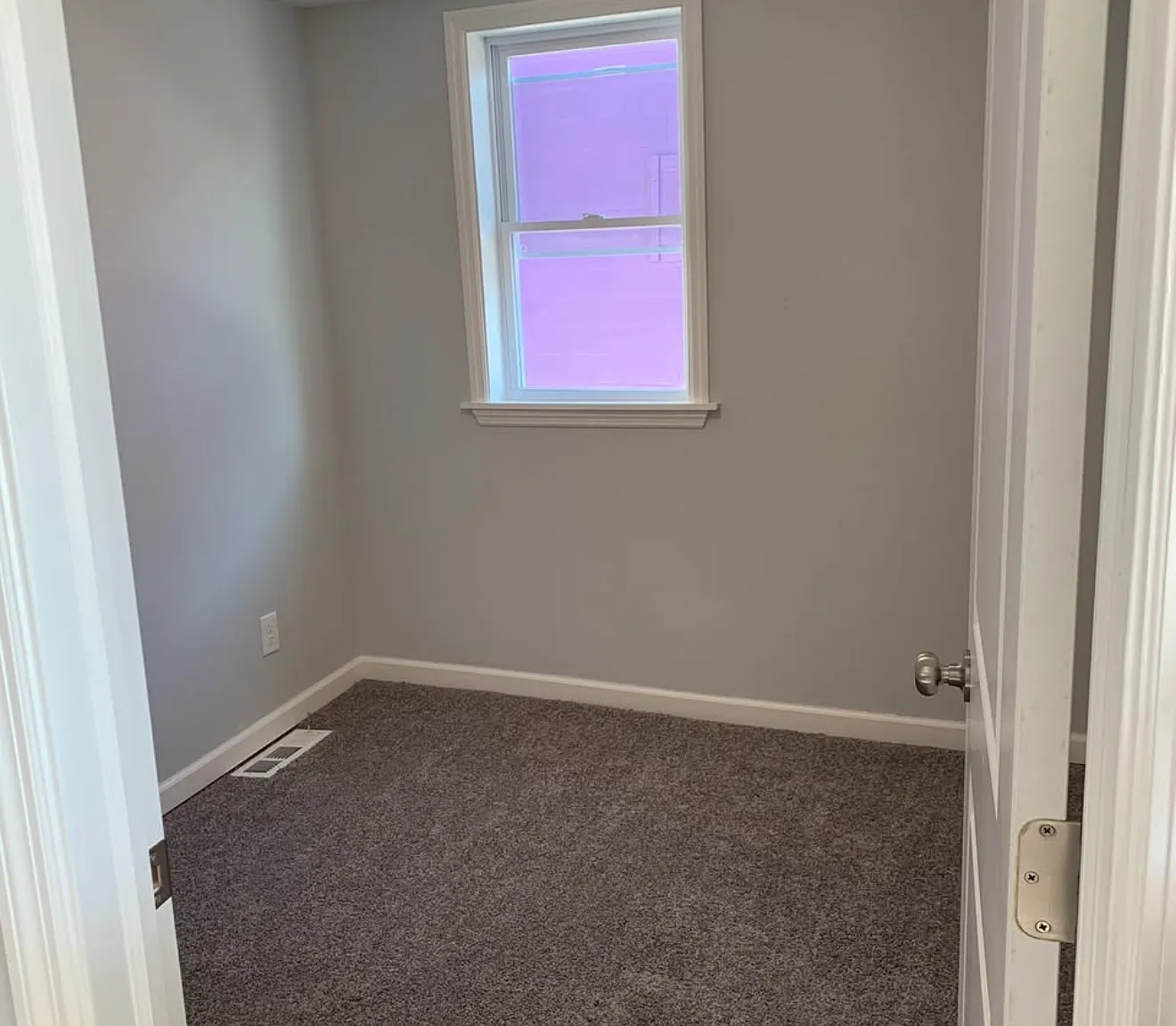 2 bed, $1,400 — Photo 4