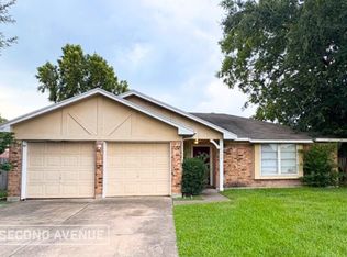 12106 Plumbrook Dr, Houston, TX 77099