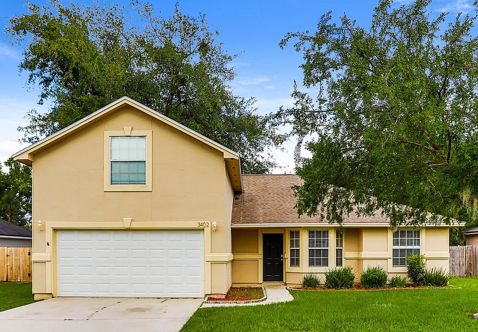 3402 Westfield Dr