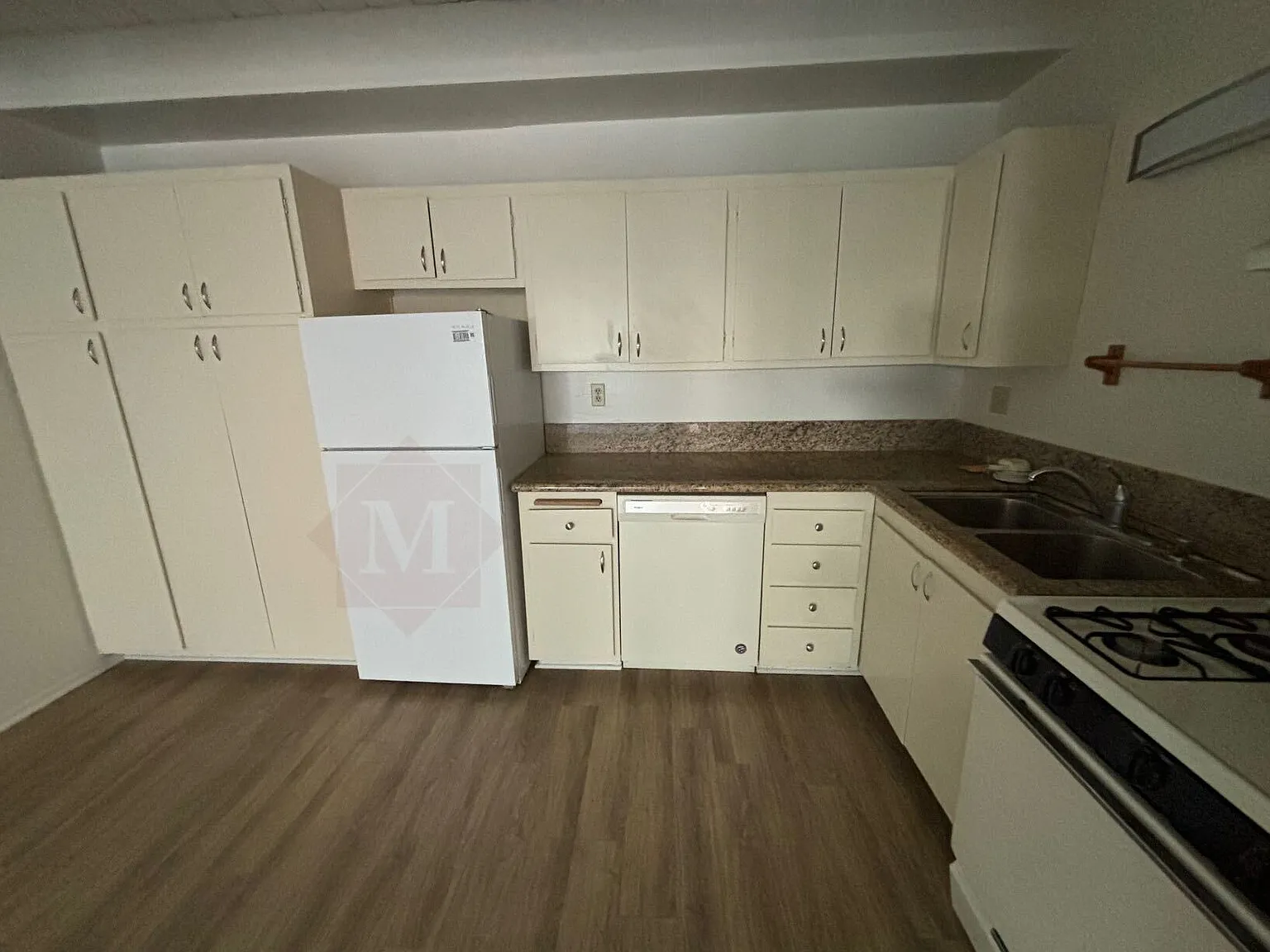 1 bed, $2,700 — Photo 4