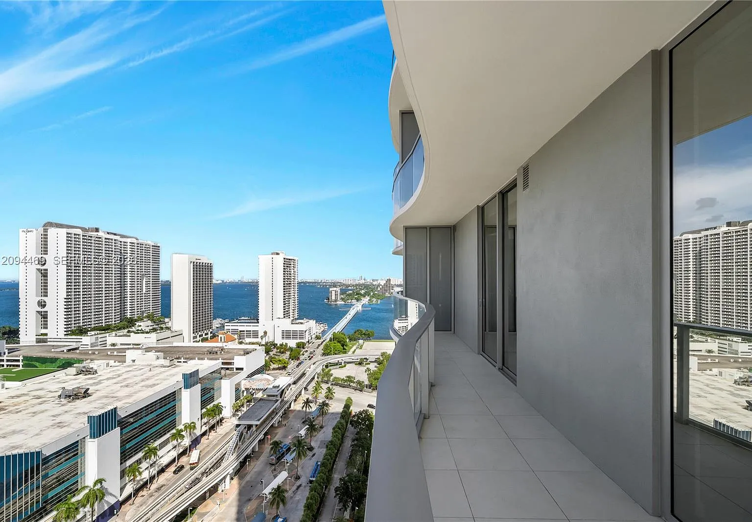 1 bed, 1.0 bath, $4,700 — Photo 4