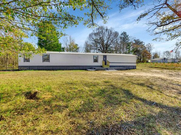 223 Rogerstown Rd, Jonesville, SC 29353