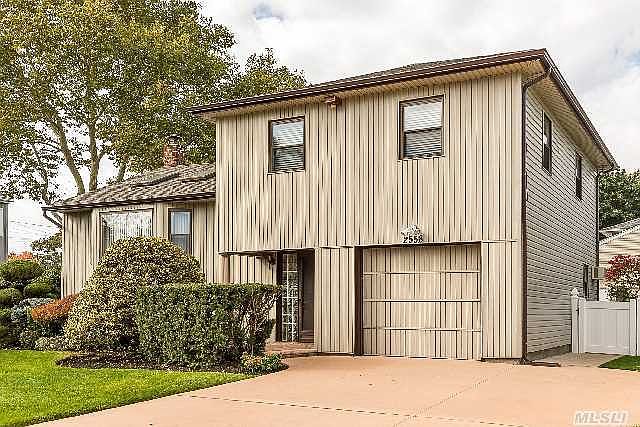 1st image of 2558 Eileen Ct