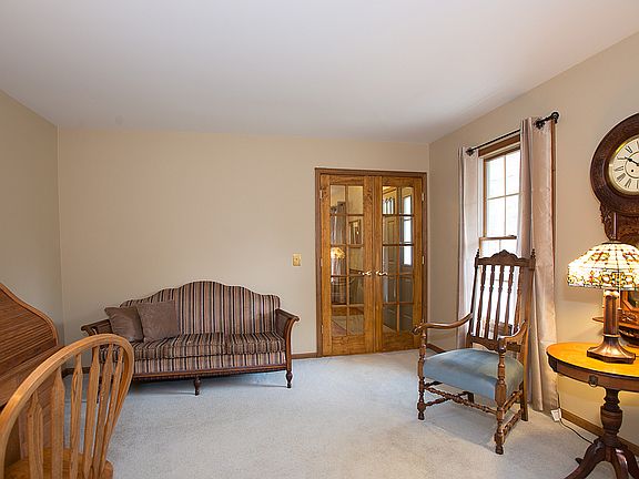 3rd image of 7168 Eagle Heights Dr