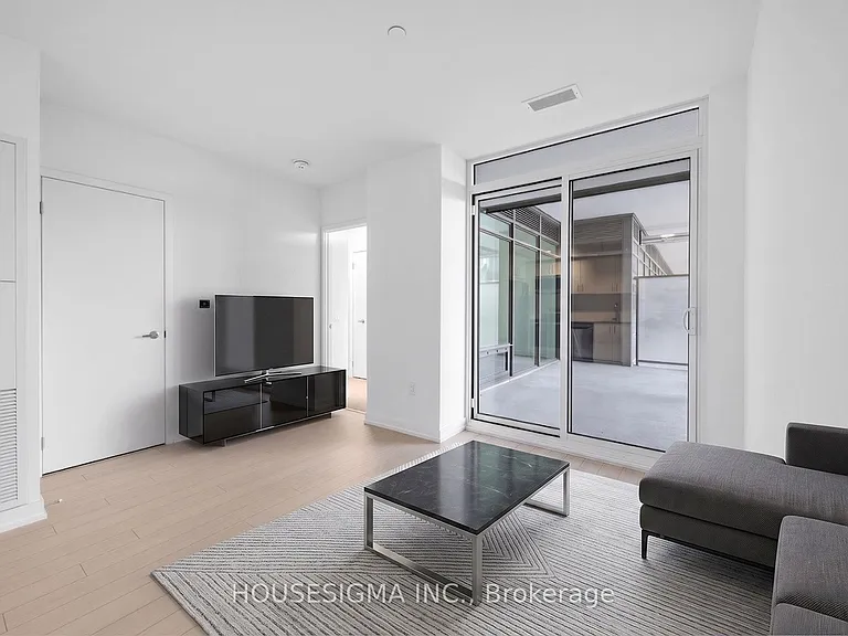 4010 Eglinton Ave W #607 — Photo 5