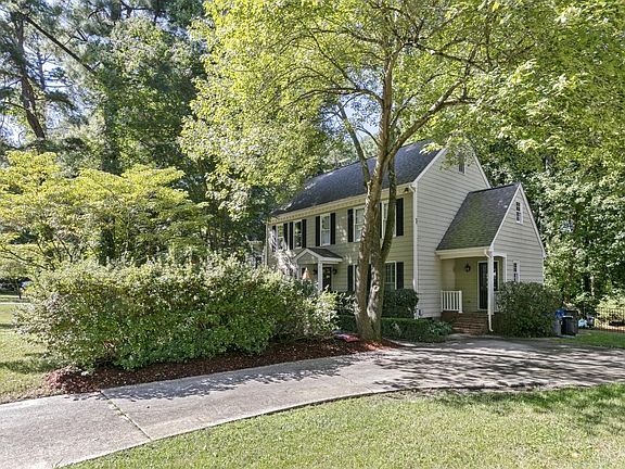 4th image of 6221 Dresden Ln