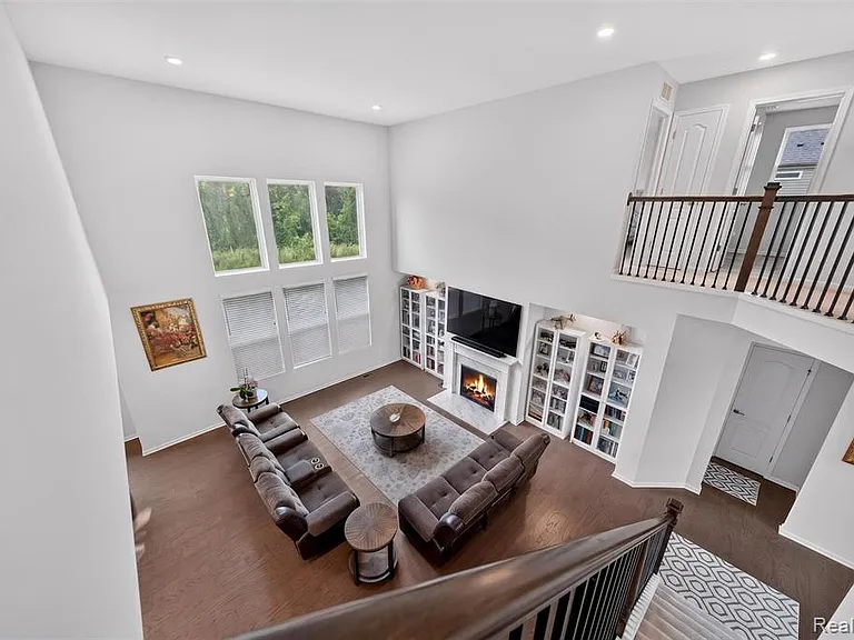 4160 Walcott Dr — Photo 20