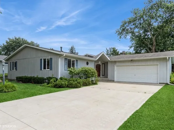 1923 Calvin Ave, Iowa City, IA 52246