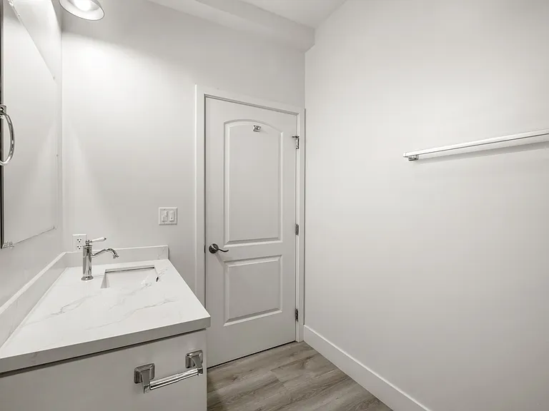 620 E Imperial Ave #A — Photo 16