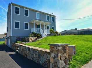16 Lowell St, Tiverton, RI 02878